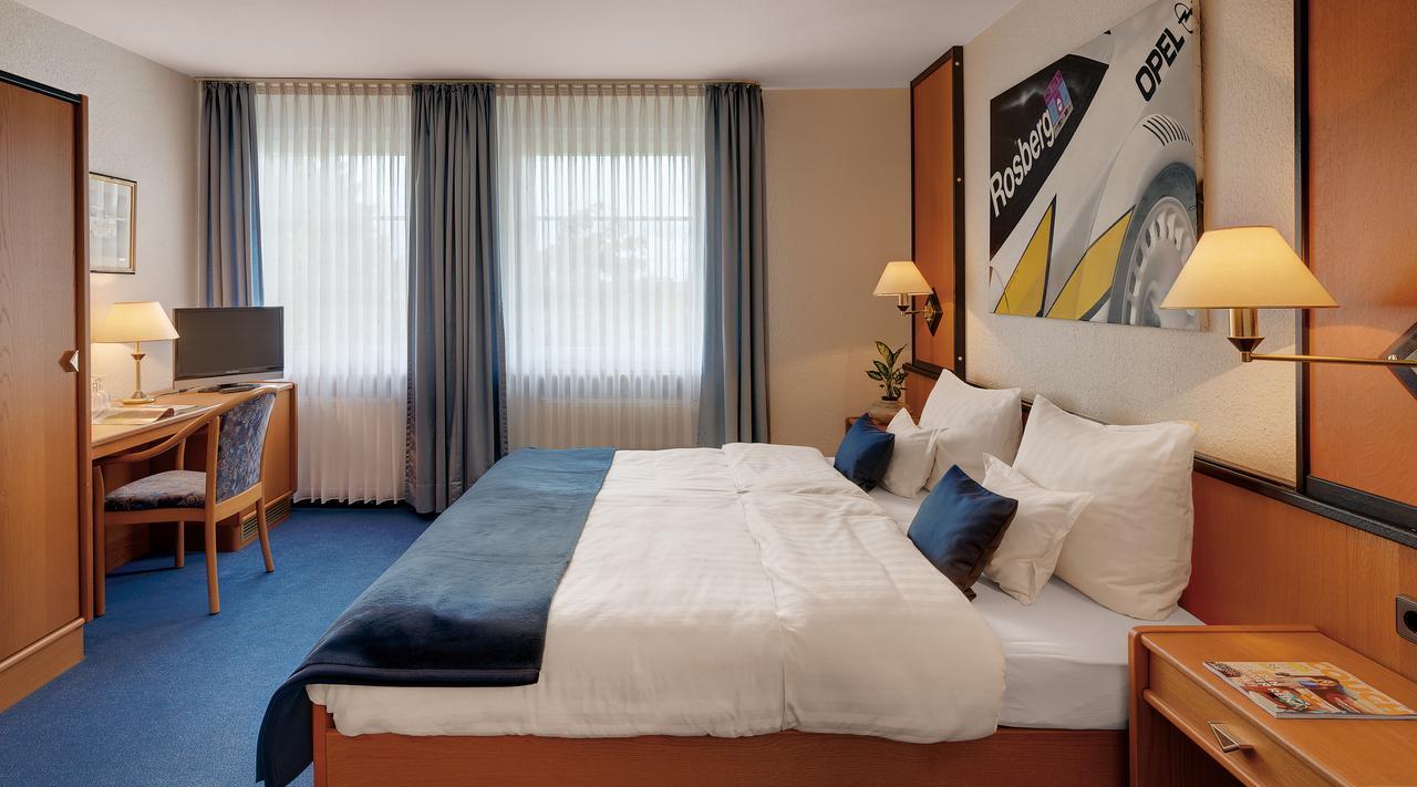 Motorsport Hotel Nurburg Bagian luar foto